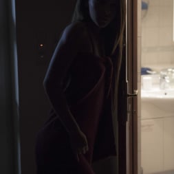 Alexis Brill in 'Babes' A Hump in the Night (Thumbnail 40)
