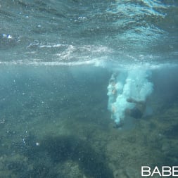 Gina Gerson in 'Babes' Skinny Dipping (Thumbnail 1)